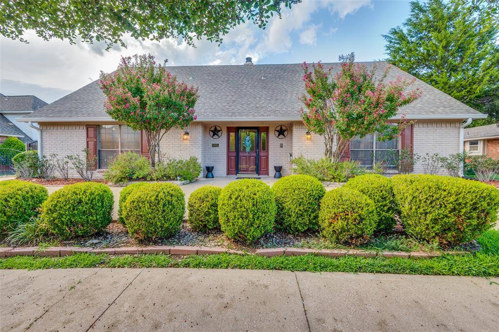 1905 Wimbledon Drive, Arlington, TX 76017