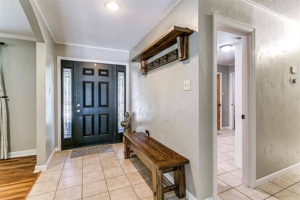 Hurst, TX 76053,1328 Kathryn Street
