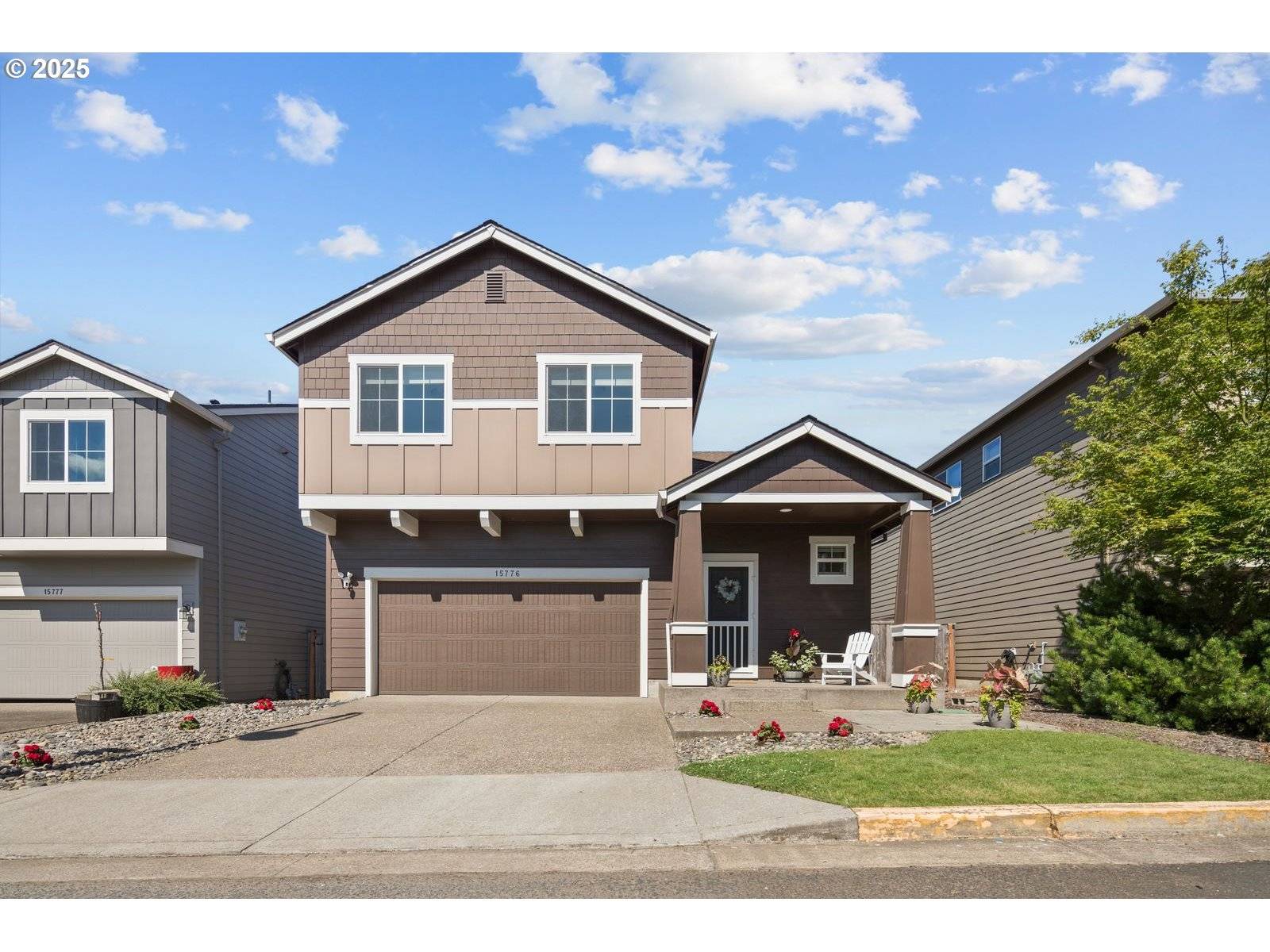 15776 SE NUTHATCH LN, Clackamas, OR 97015