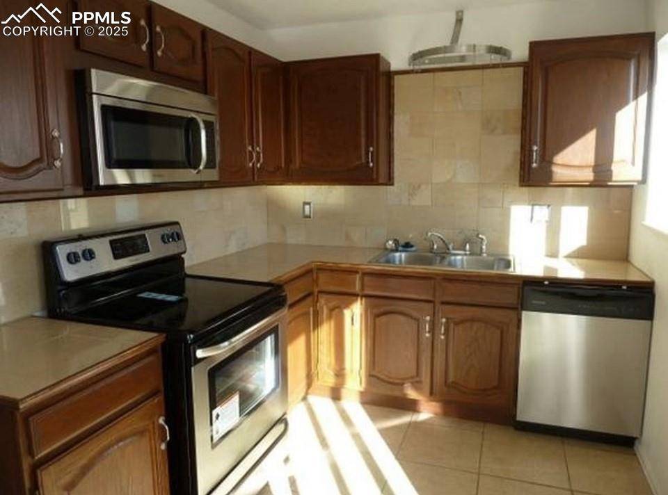 Colorado Springs, CO 80906,4257 Millburn ST