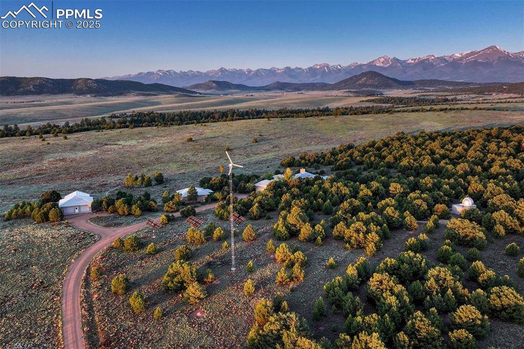 99 Bradburn RD, Cotopaxi, CO 81223