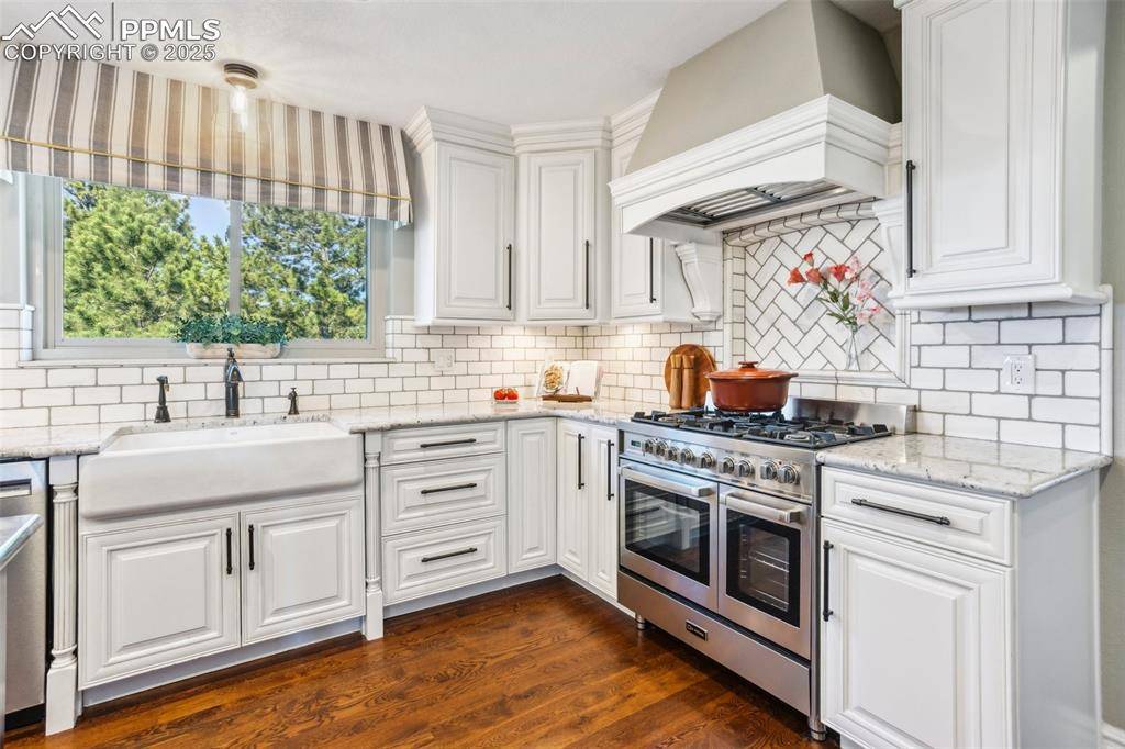 Colorado Springs, CO 80919,6620 Mesedge DR