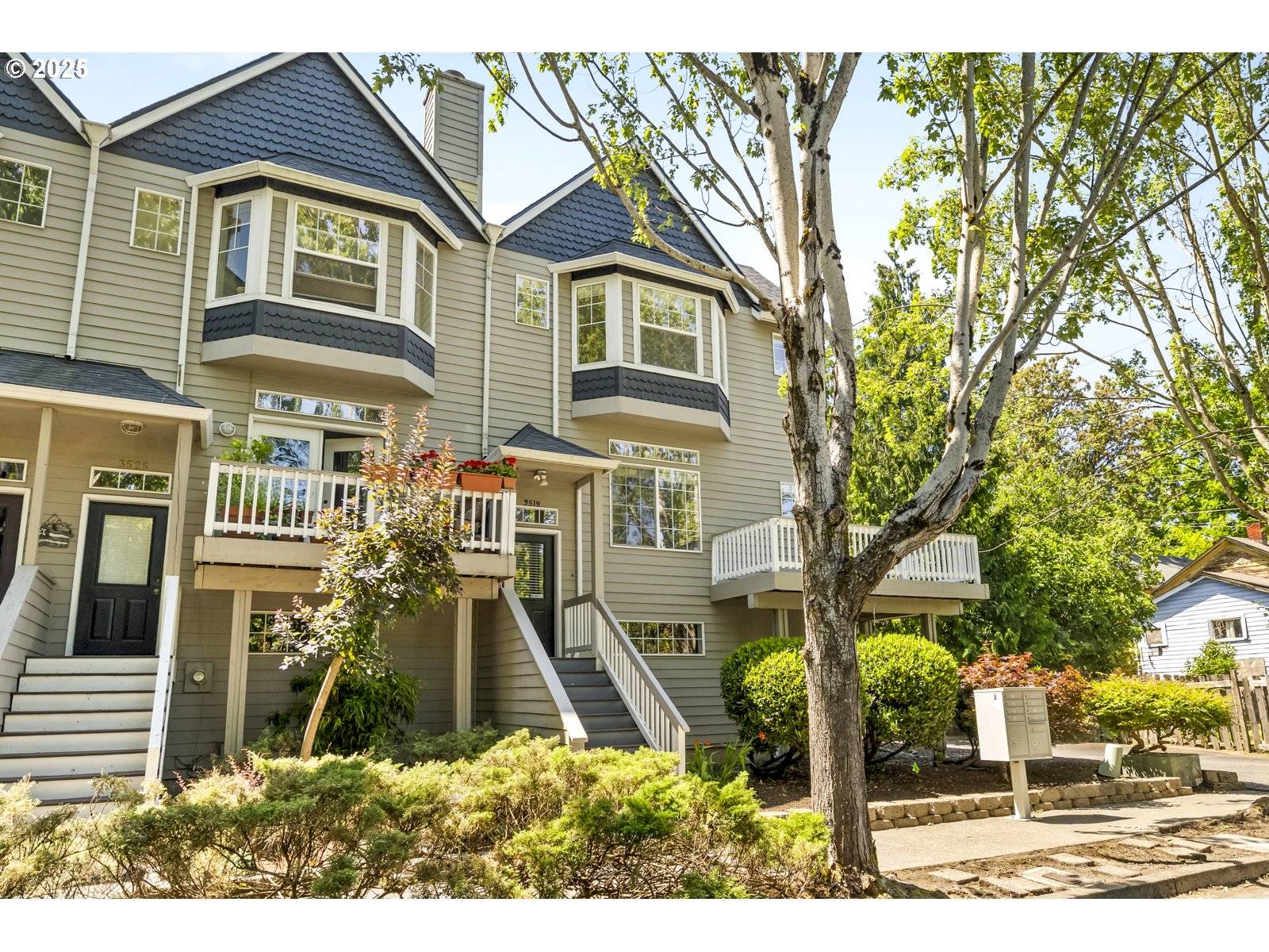 Portland, OR 97239,3519 S KELLY AVE