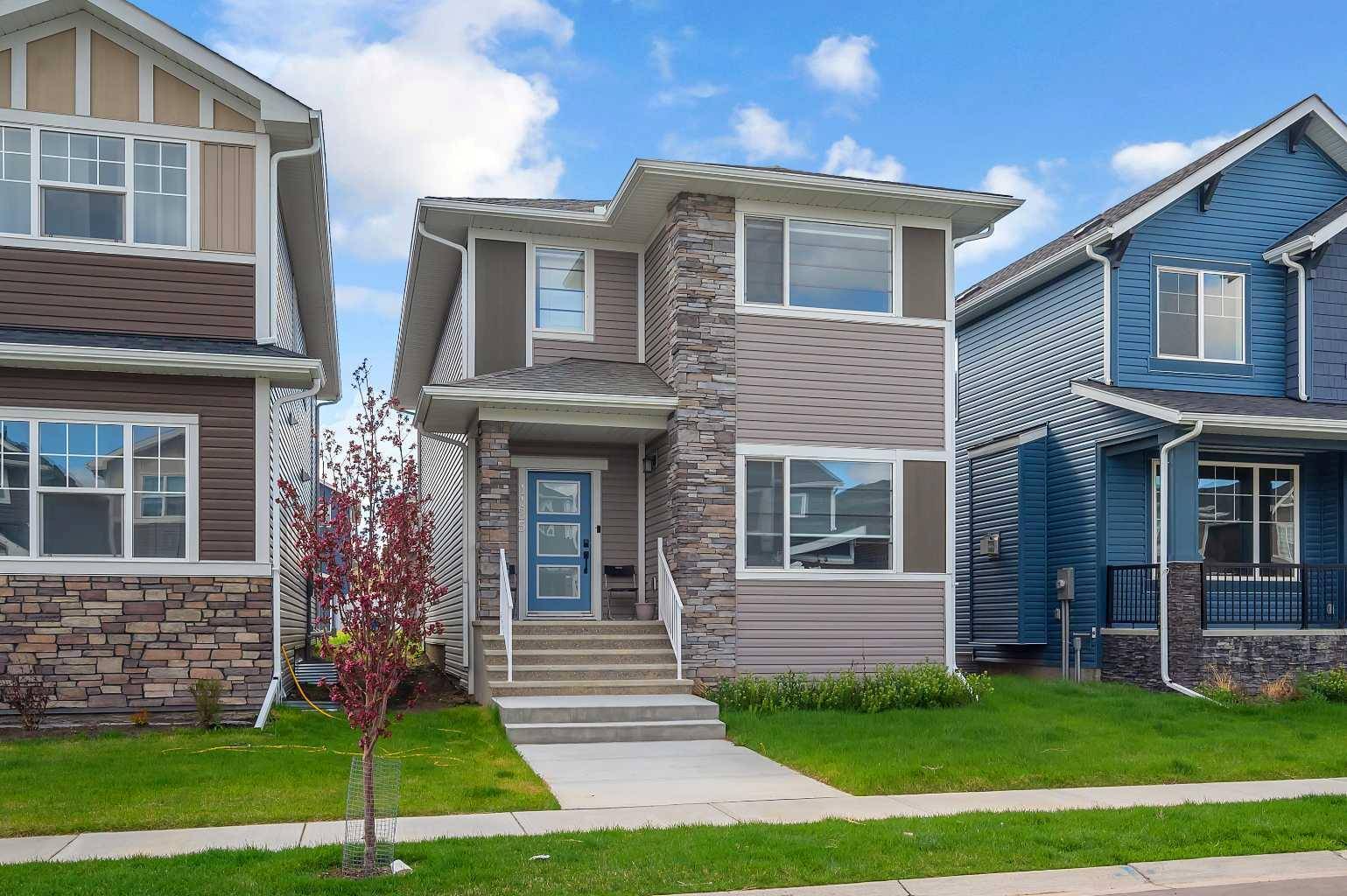 Airdrie, AB T4B 5K3,1125 Bayview GDNS SW