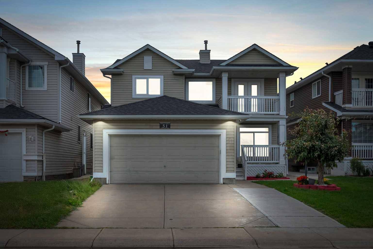 51 Coral Reef Close Northeast, Calgary, AB T3J3Y4