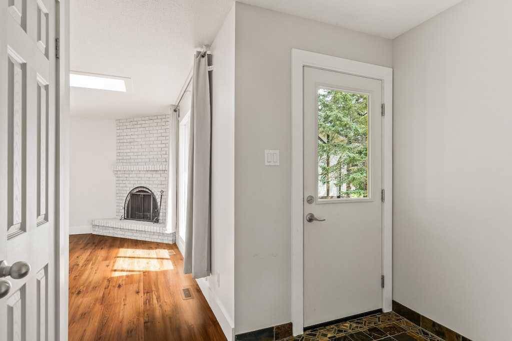 Calgary, AB T2W 1E4,10815 Brae PL SW