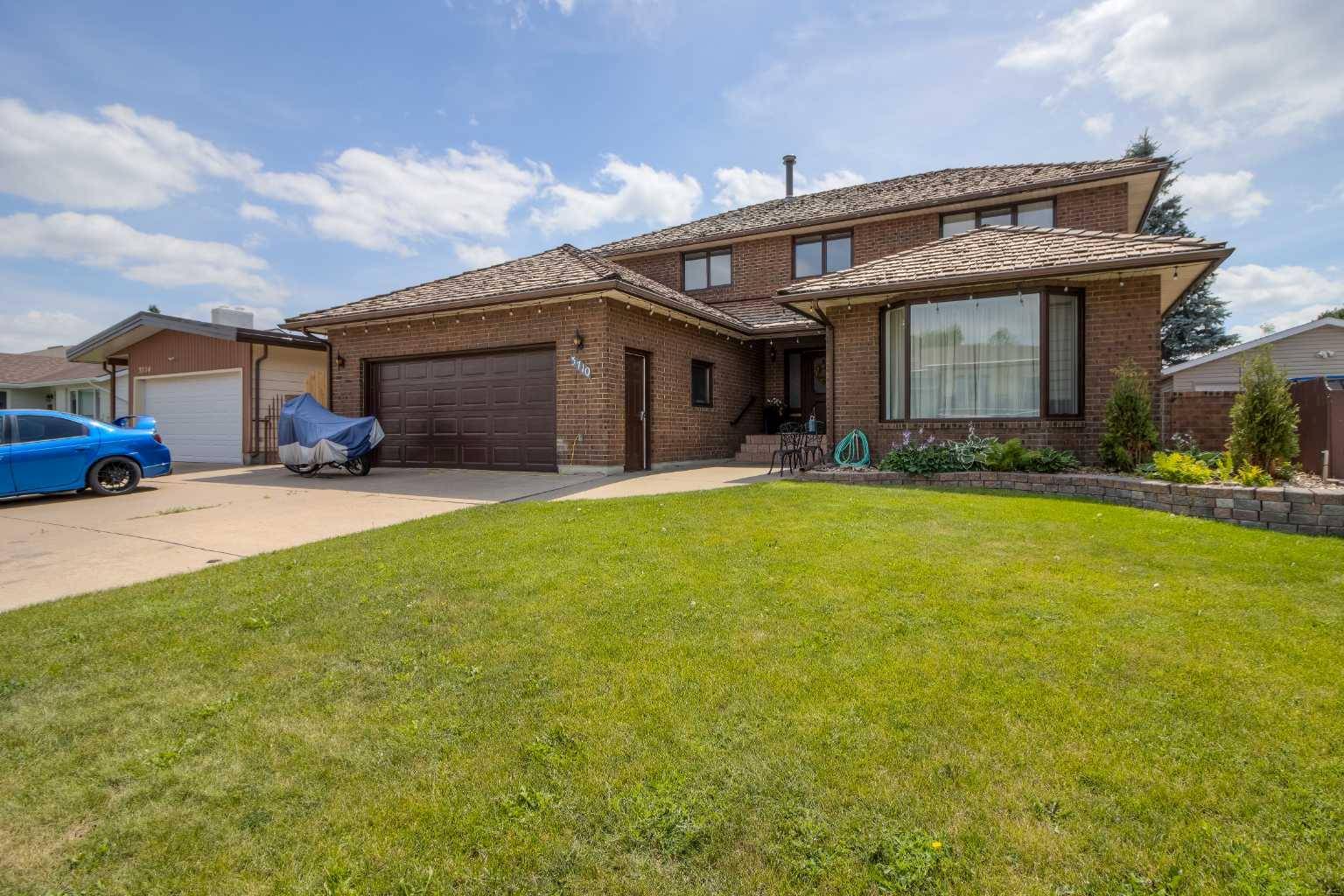 3710 Oak DR South, Lethbridge, AB T1K 4H4