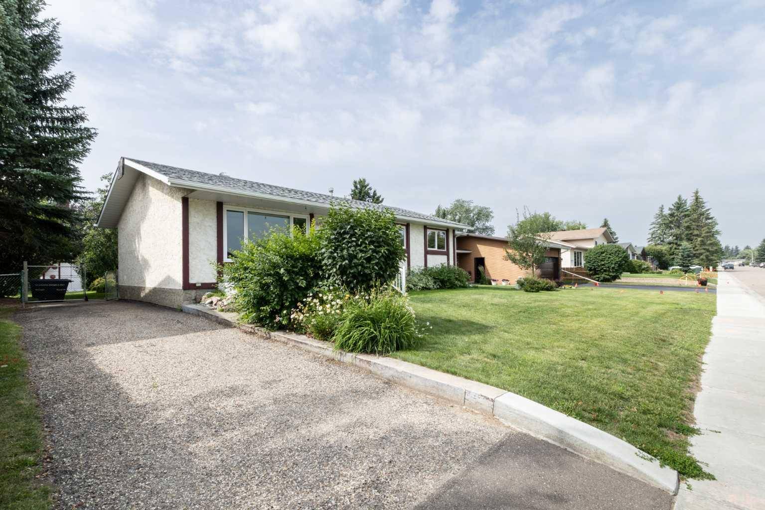 Lacombe, AB T4L 1S1,17 Northstar DR