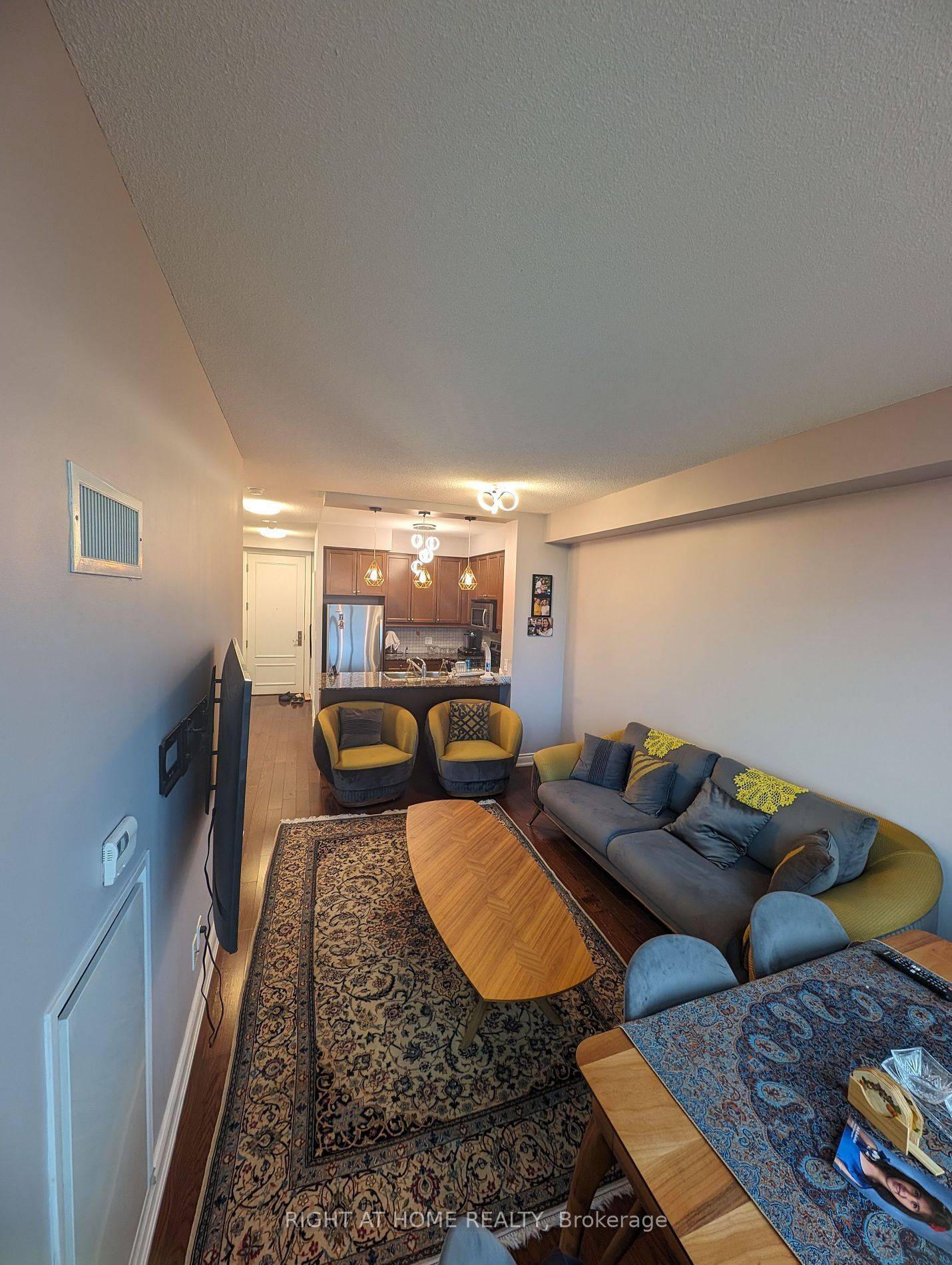 Toronto C15, ON M2J 0B1,10 Bloorview PL #1010