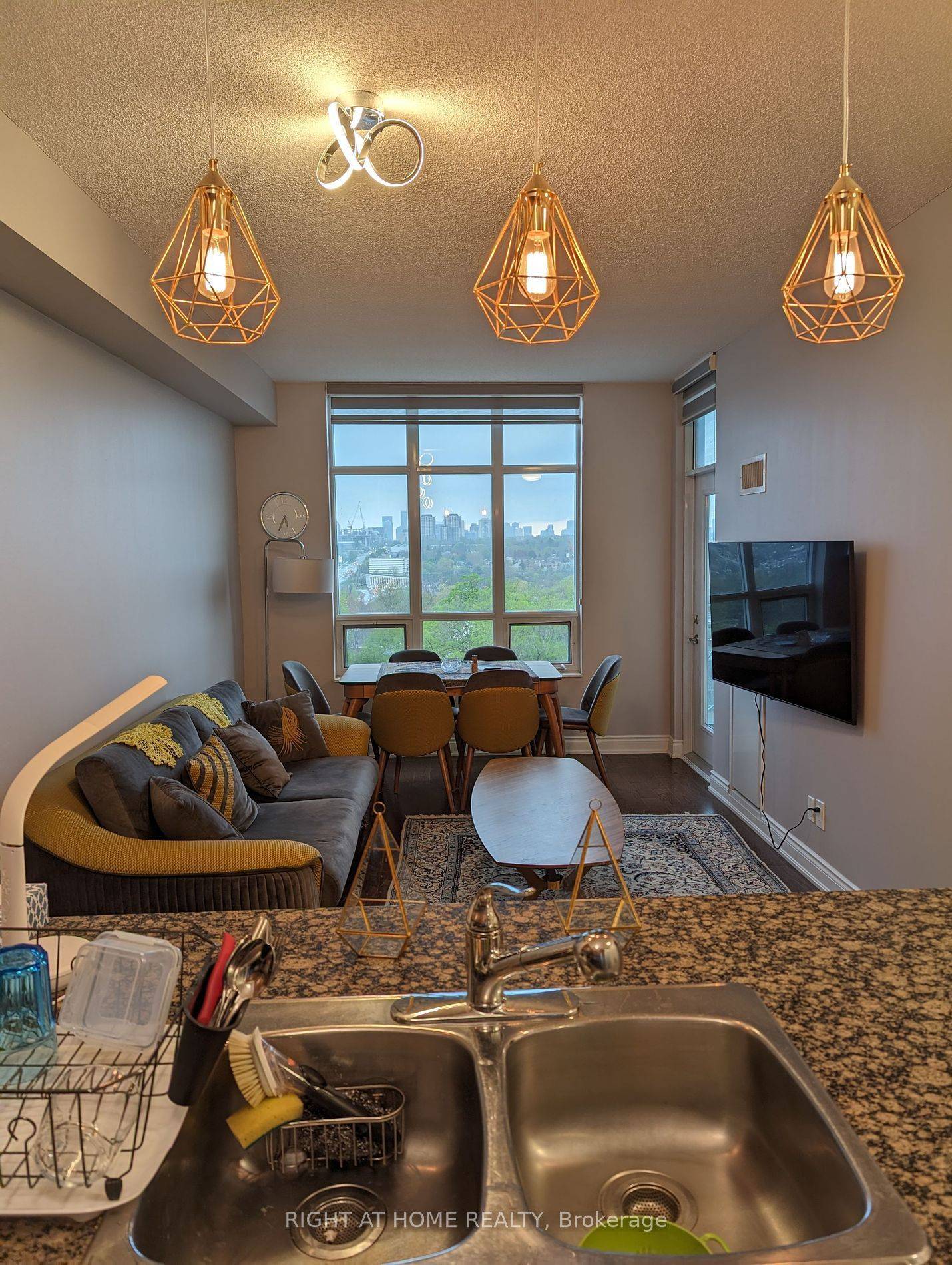 10 Bloorview PL #1010, Toronto C15, ON M2J 0B1