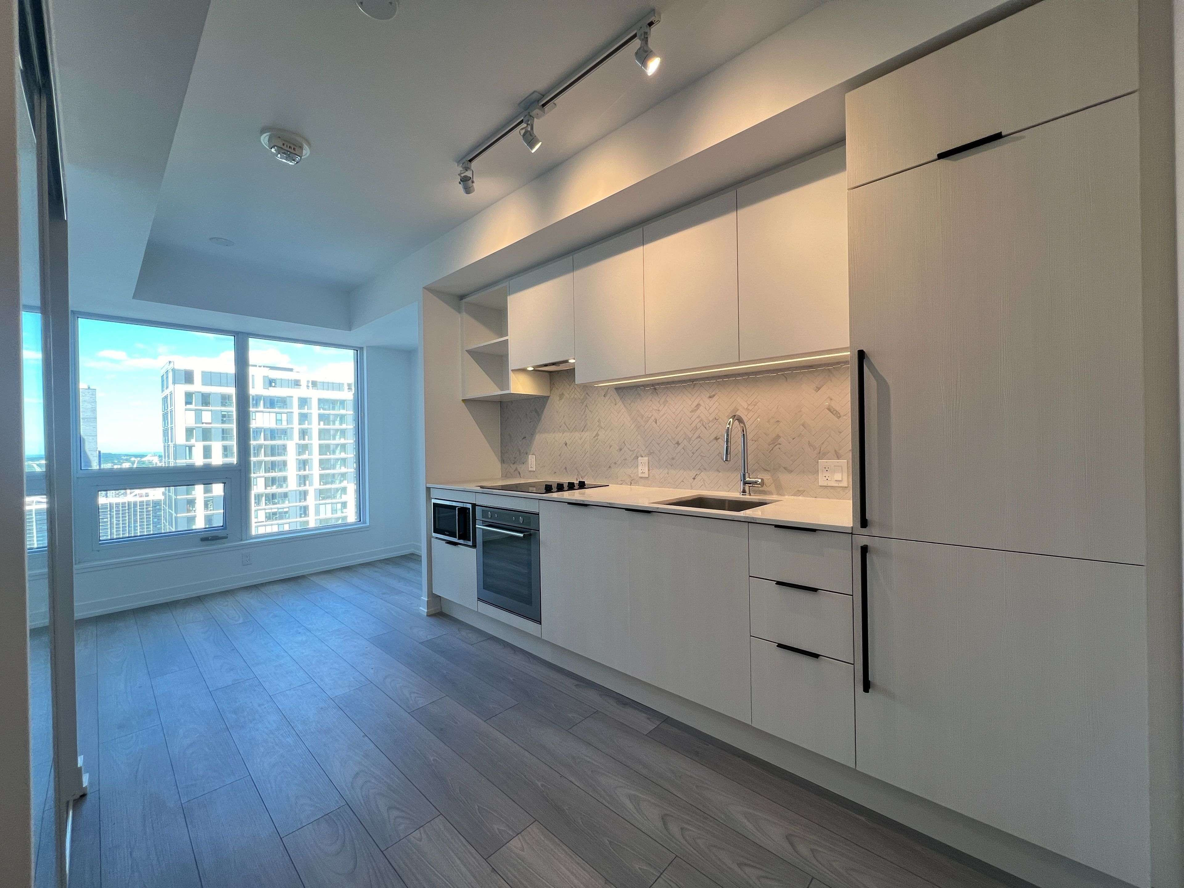 82 Dalhousie ST #3218, Toronto C08, ON M5B 0C5