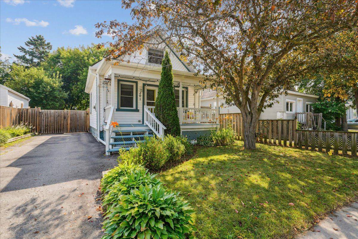 301 Oshawa BLVD S, Oshawa, ON L1H 5R9