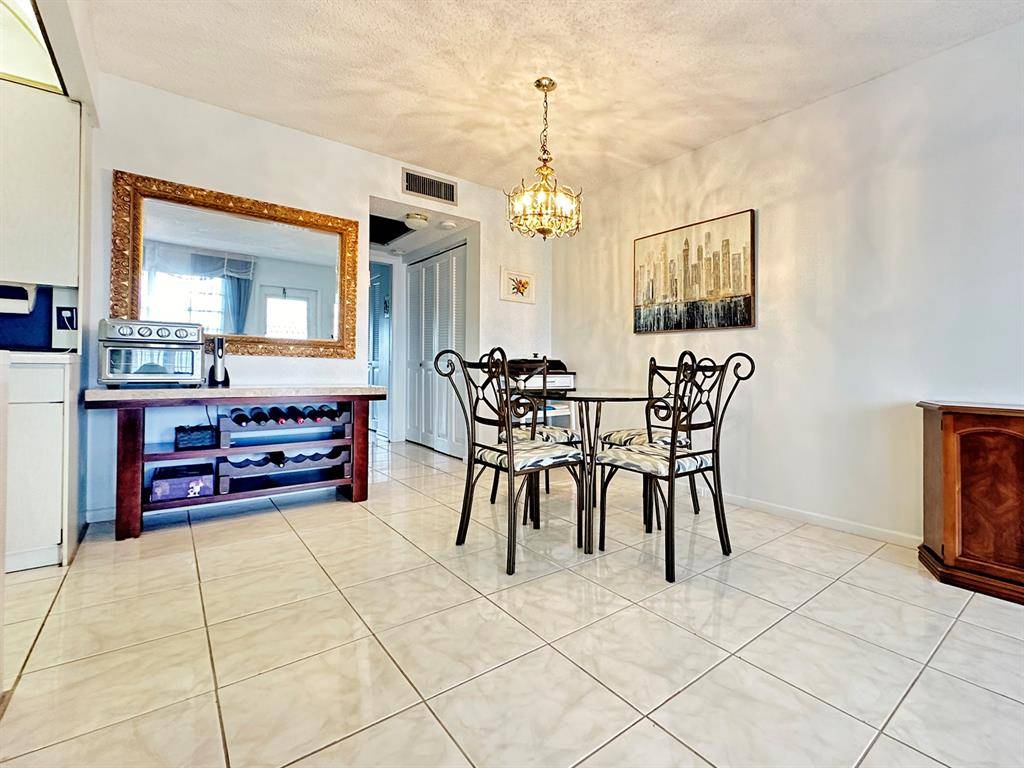 Deerfield Beach, FL 33442,4089 Newport S #4089