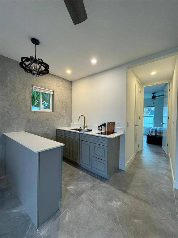 Oakland Park, FL 33324,415-417 E Oakland Park Blvd