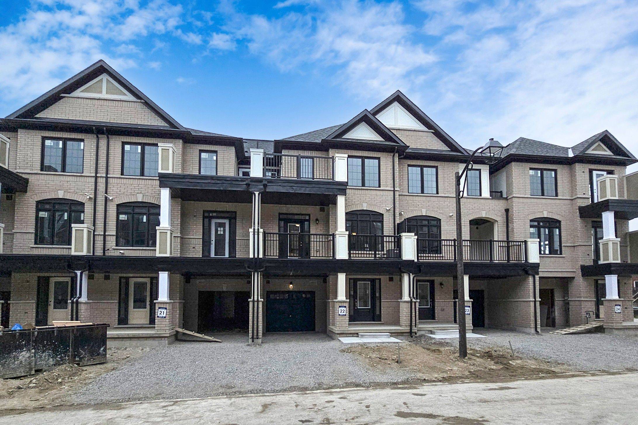 2021 Matteer CT ##22, Innisfil, ON L9S 4T9