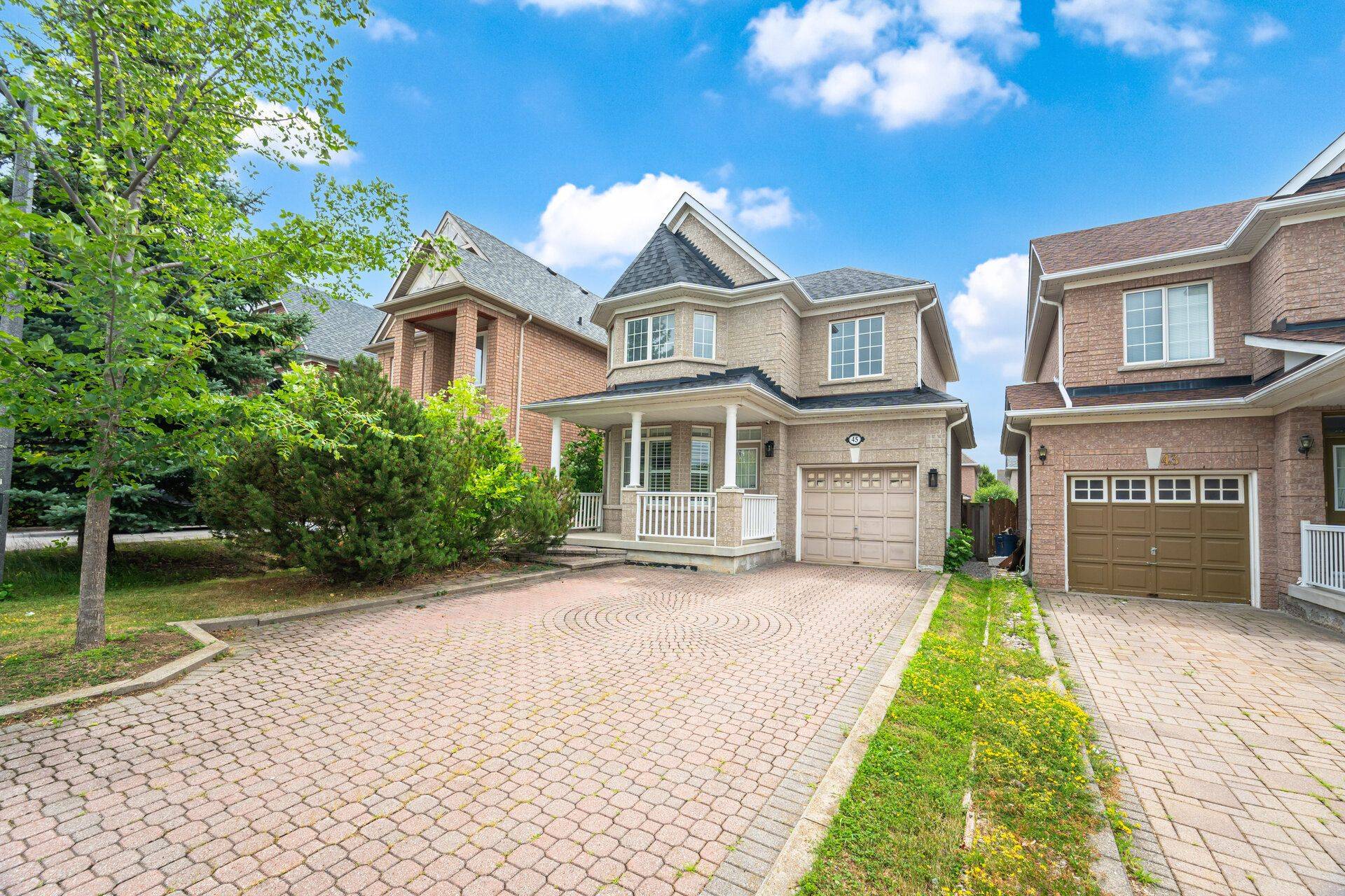 Markham, ON L6C 2P2,45 Weatherill RD