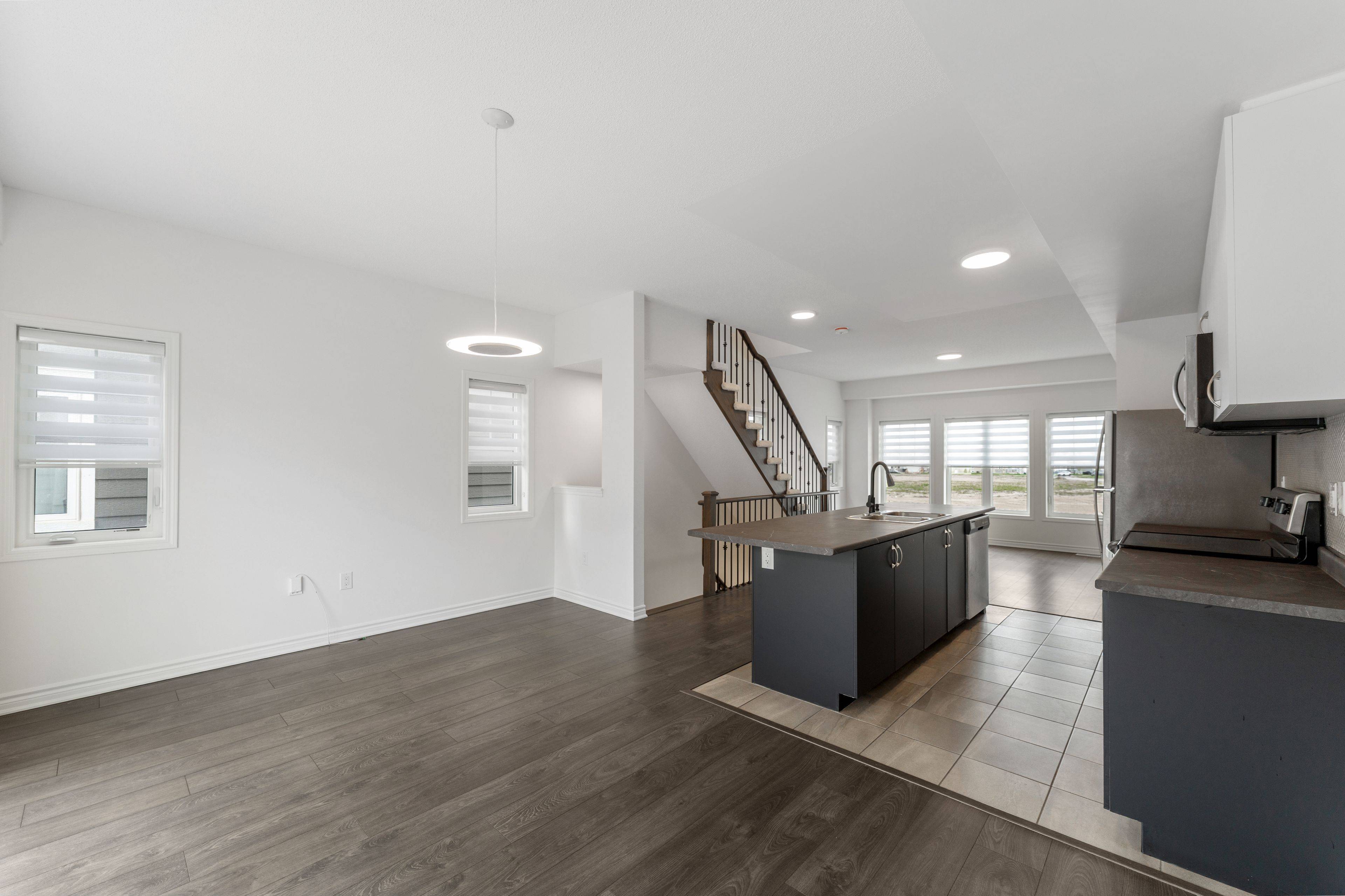 Wasaga Beach, ON L9Z 0J5,115 Sandhill Crane DR
