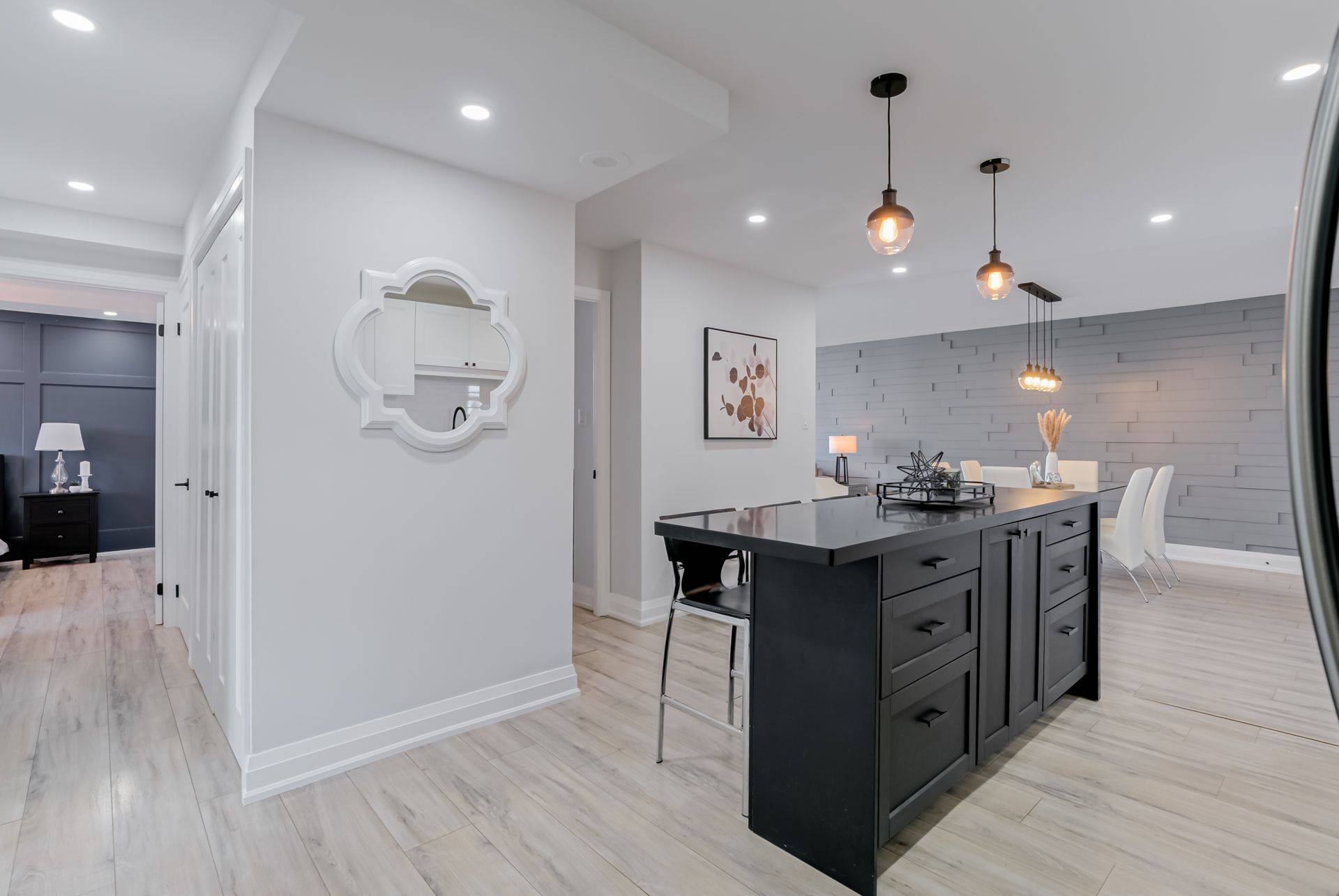 Toronto W08, ON M9C 4V9,299 Mill RD #1503