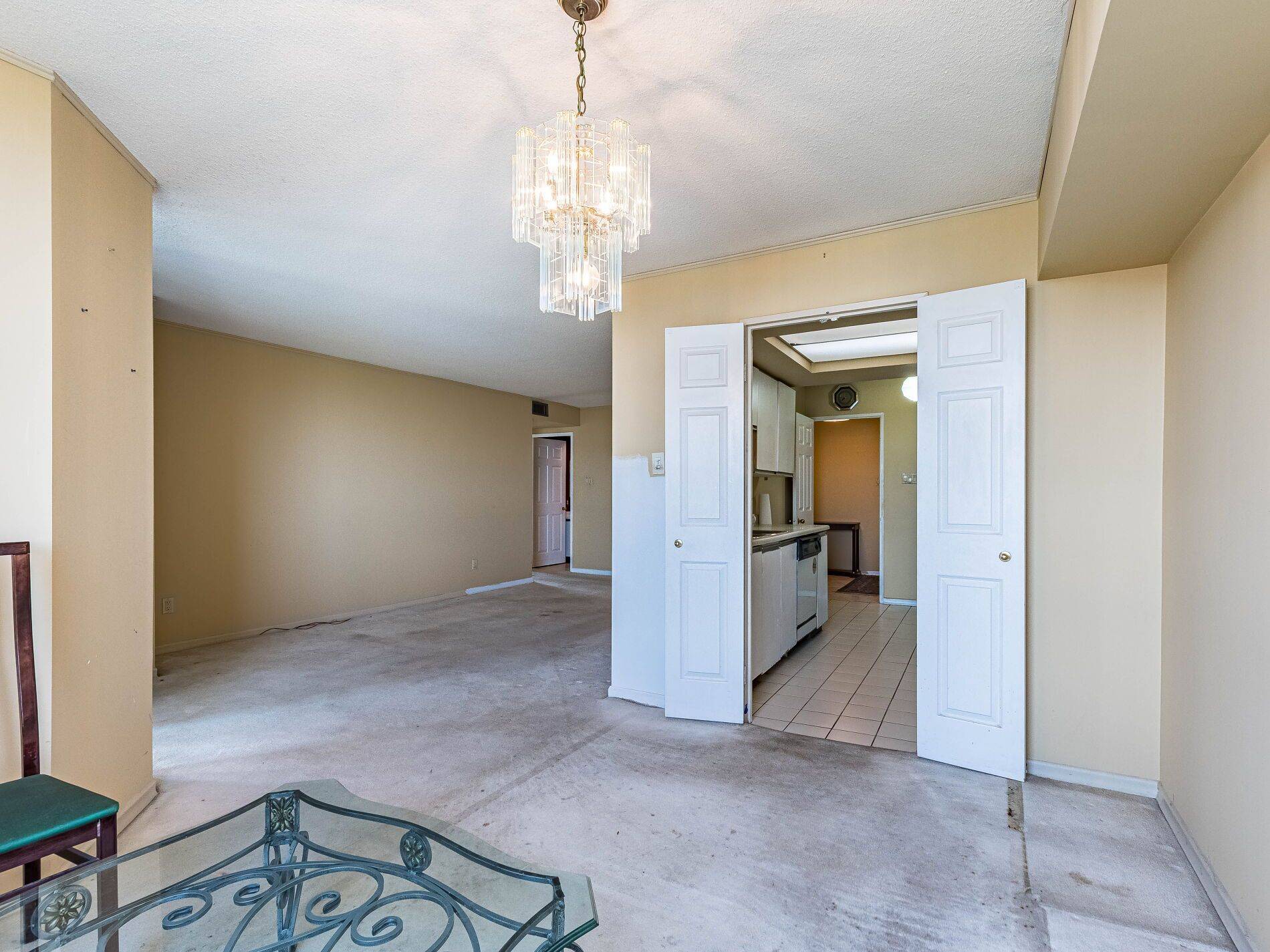 Mississauga, ON L5R 3K9,4460 Tucana CT #704