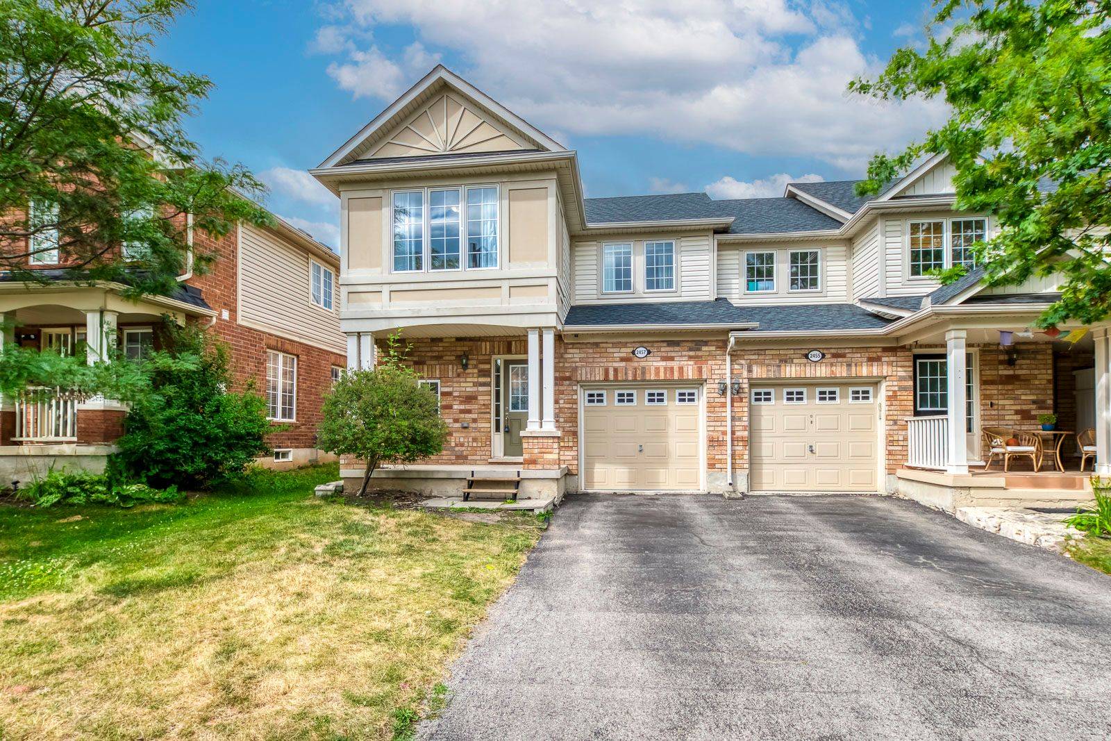 2457 Springforest DR, Oakville, ON L6M 0A1
