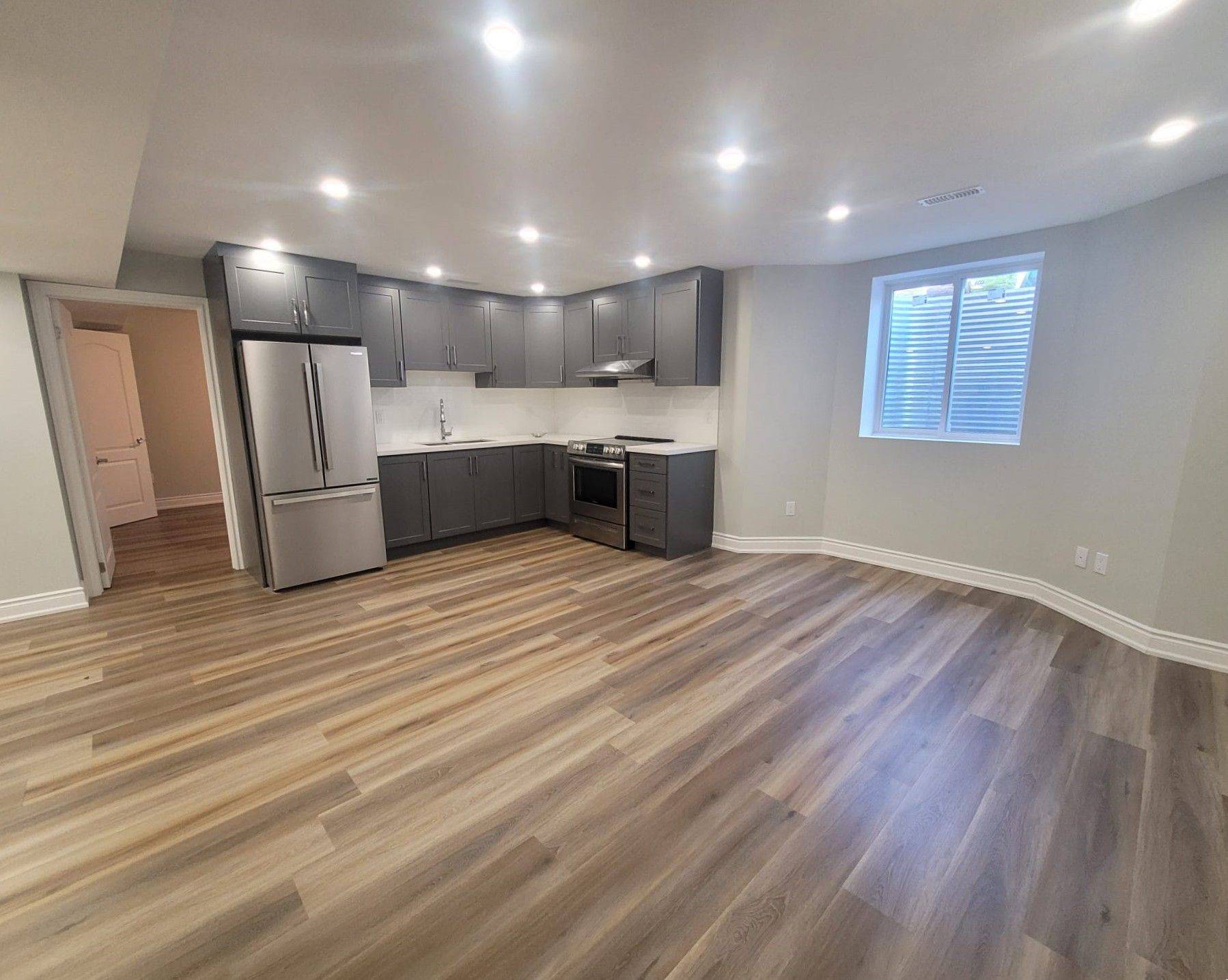 Brampton, ON L6Y 5Y2,148 Allegro DR #Bsmt