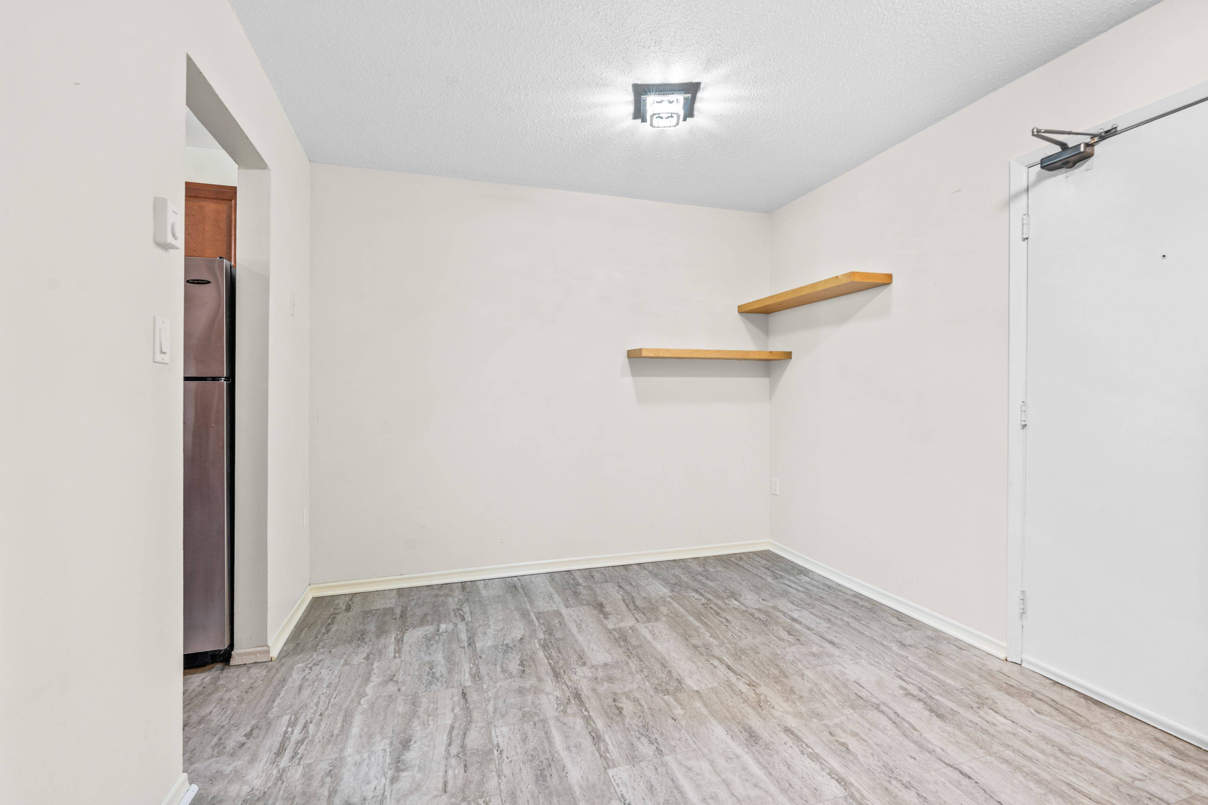 Kingston, ON K7P 1A3,1010 Pembridge CRES #102