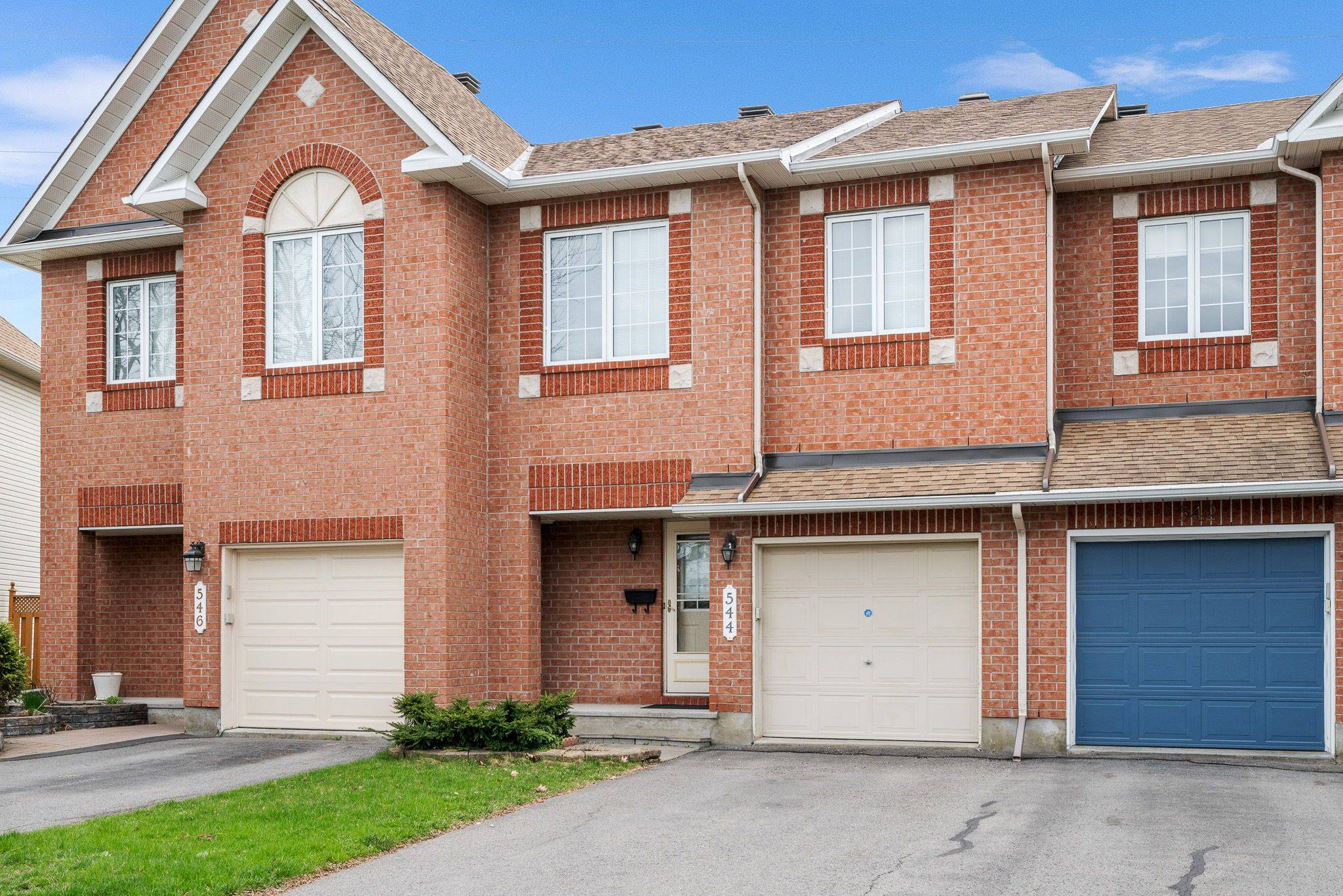 Orleans - Cumberland And Area, ON K4A 4E8,544 Renaissance DR