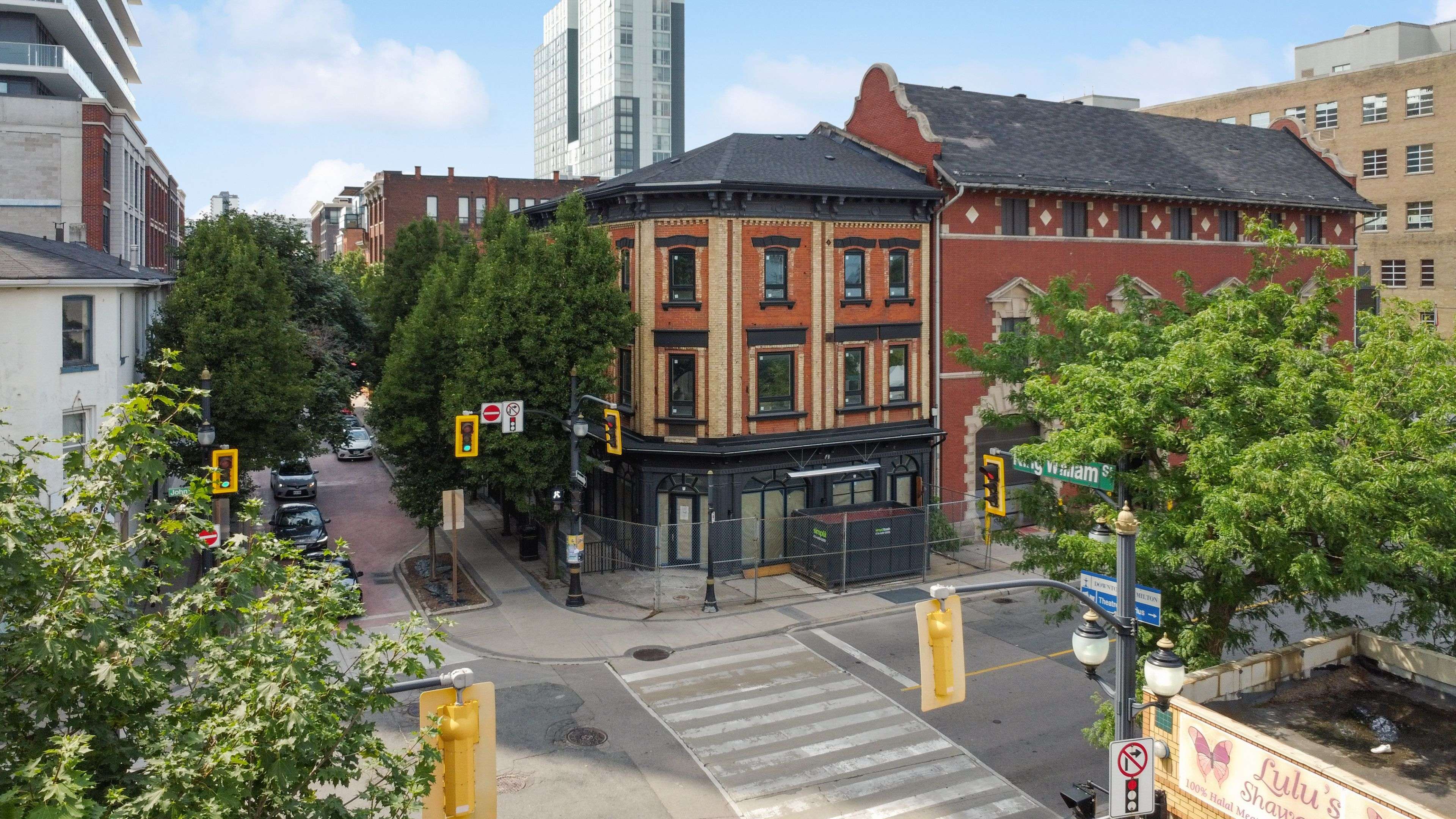 Hamilton, ON L8R 1H1,31 John ST N