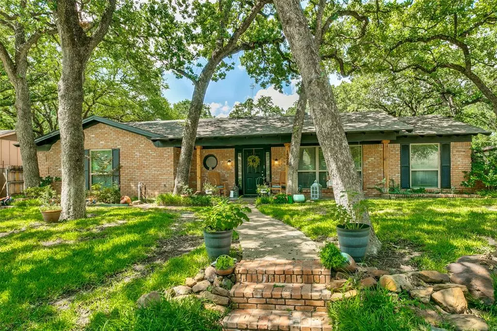 Hurst, TX 76053,1328 Kathryn Street