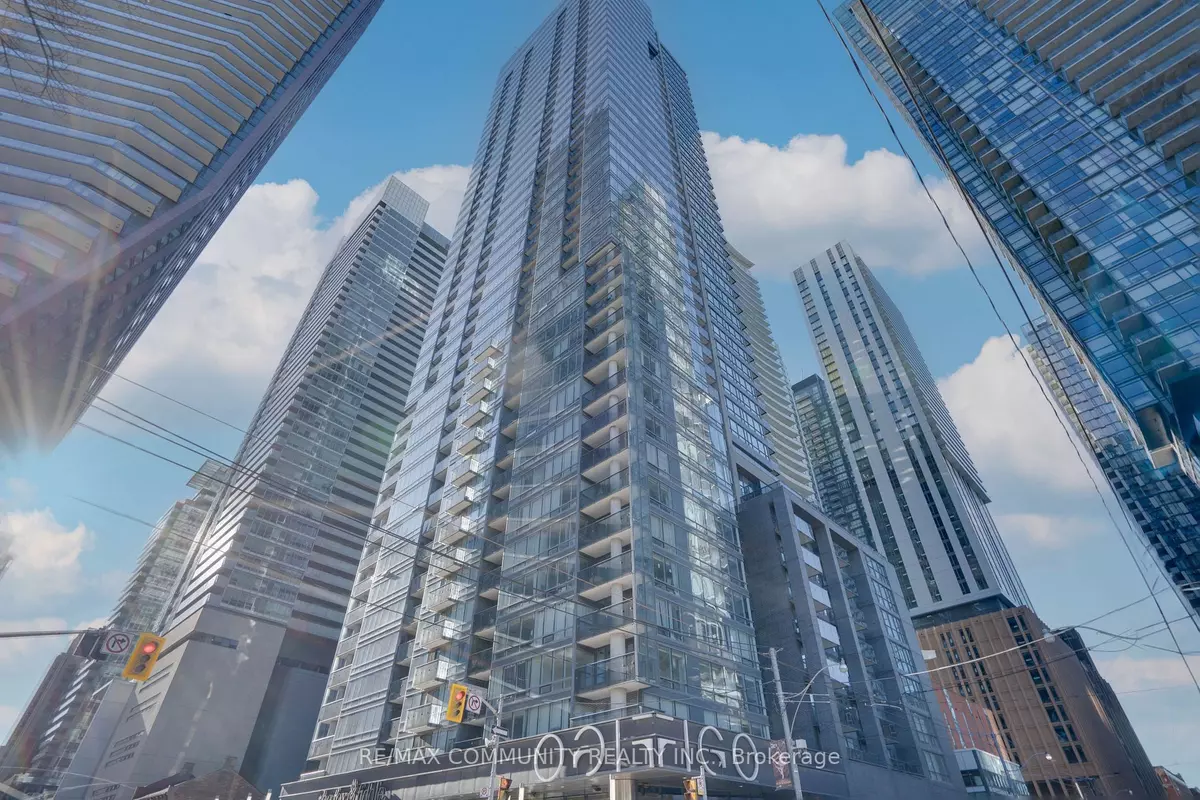 Toronto C01, ON M5V 1P7,295 Adelaide ST W #824