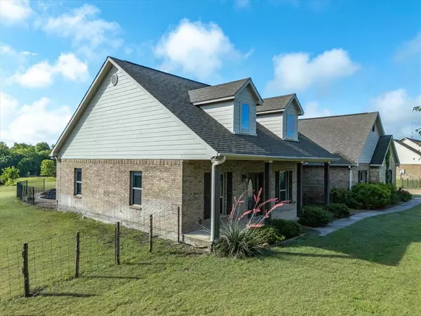 Decatur, TX 76234,616 Greenwood Road