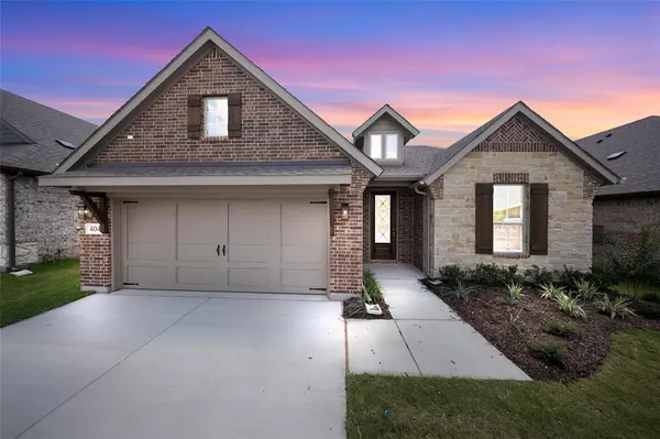 404 Tollett Drive, Aledo, TX 76008