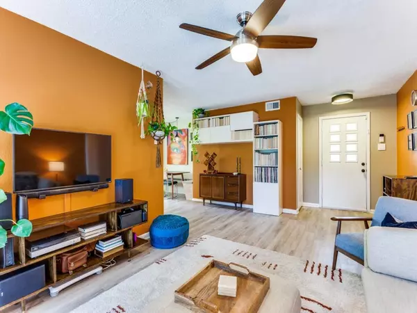Fort Worth, TX 76133,5408 Waltham Avenue