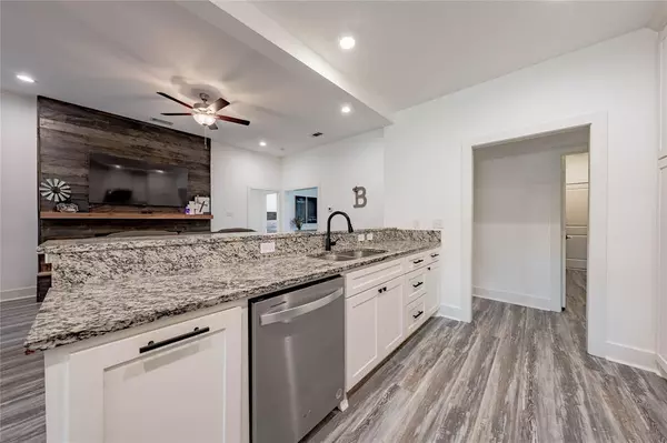 Mabank, TX 75147,2006 Clay Street