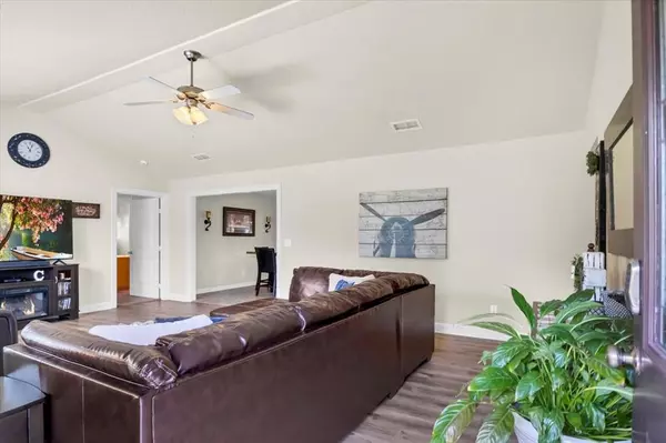 Longview, TX 75602,2672 Lansing Switch Road