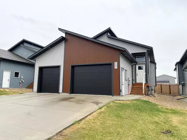 11850 84 AVE #227, Grande Prairie, AB T8W 0M4