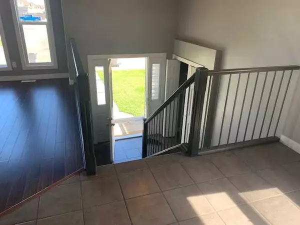 Grande Prairie, AB T8W0J3,7314 115A ST