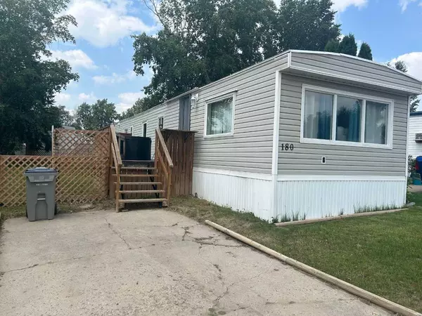 Medicine Hat, AB T1B 1J3,4000 13 AVE SE #180