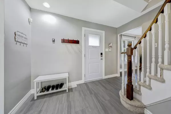 Clarington, ON L1C 4G1,14 Soper Creek DR