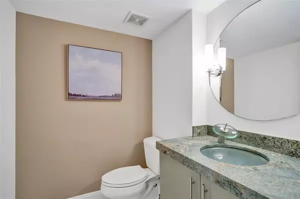 Fort Lauderdale, FL 33308,3750 Galt Ocean Dr #1103