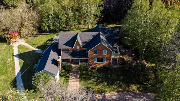 Clearview, ON L0M 1S0,2553 County 42 RD