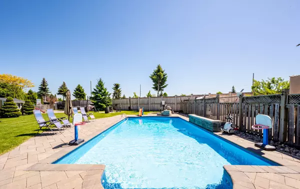 Mississauga, ON L5N 7Z3,1376 Avon DR