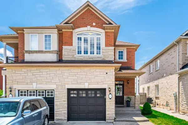 2304 Newcastle CRES, Oakville, ON L6M 4P5