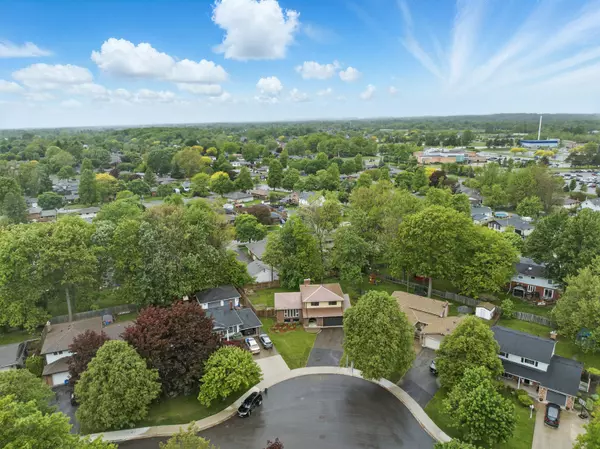 Welland, ON L3C 5X6,50 Sherwood Forest TRL
