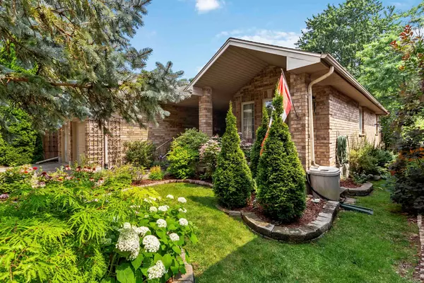 London North, ON N6H 5J6,739 THORNWOOD DR