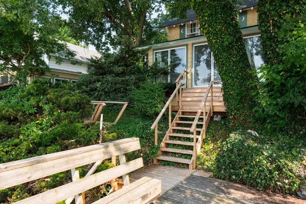 Fort Erie, ON L2A 5W5,1321 Kam RD