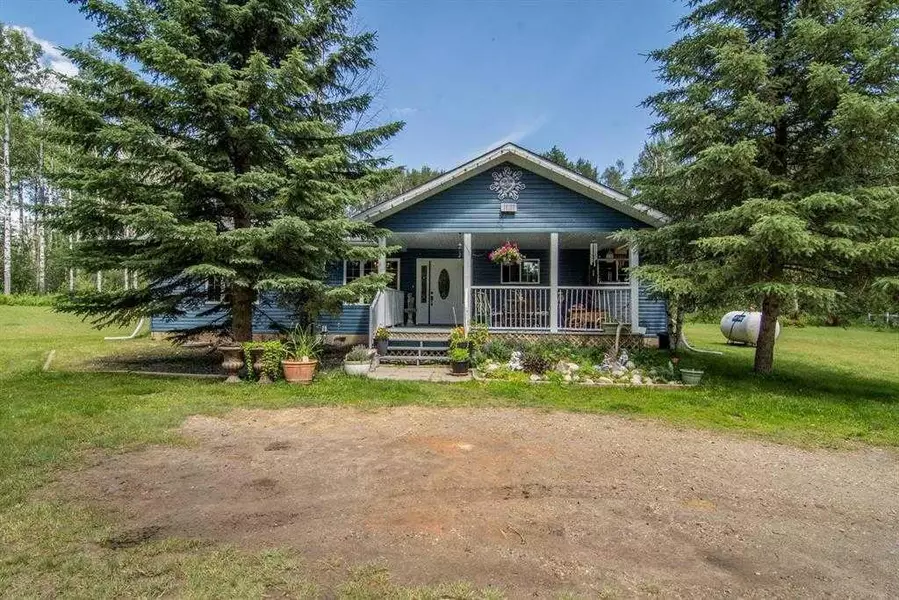 69402 82 Range, Grovedale, AB T0H 1X0