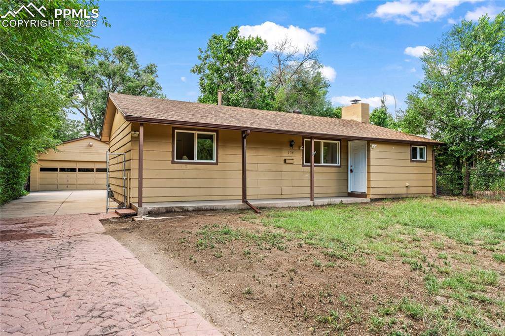134 Hayes DR, Colorado Springs, CO 80911