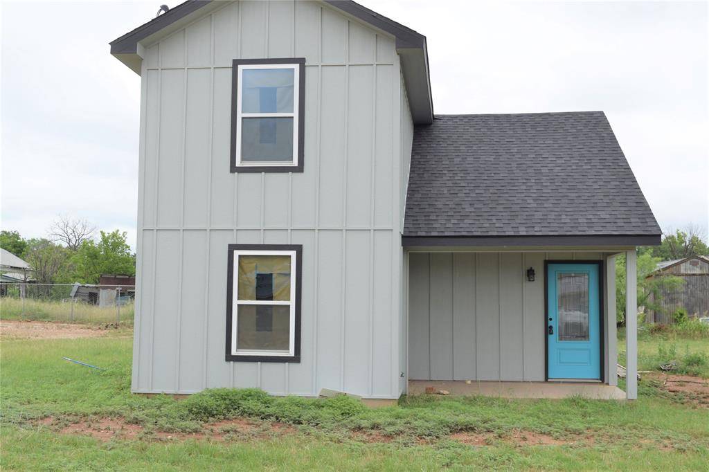712 W First Street Street, Coleman, TX 76834