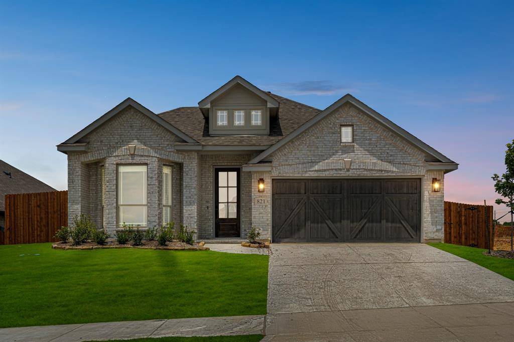 Desoto, TX 75115,821 Alamo Court